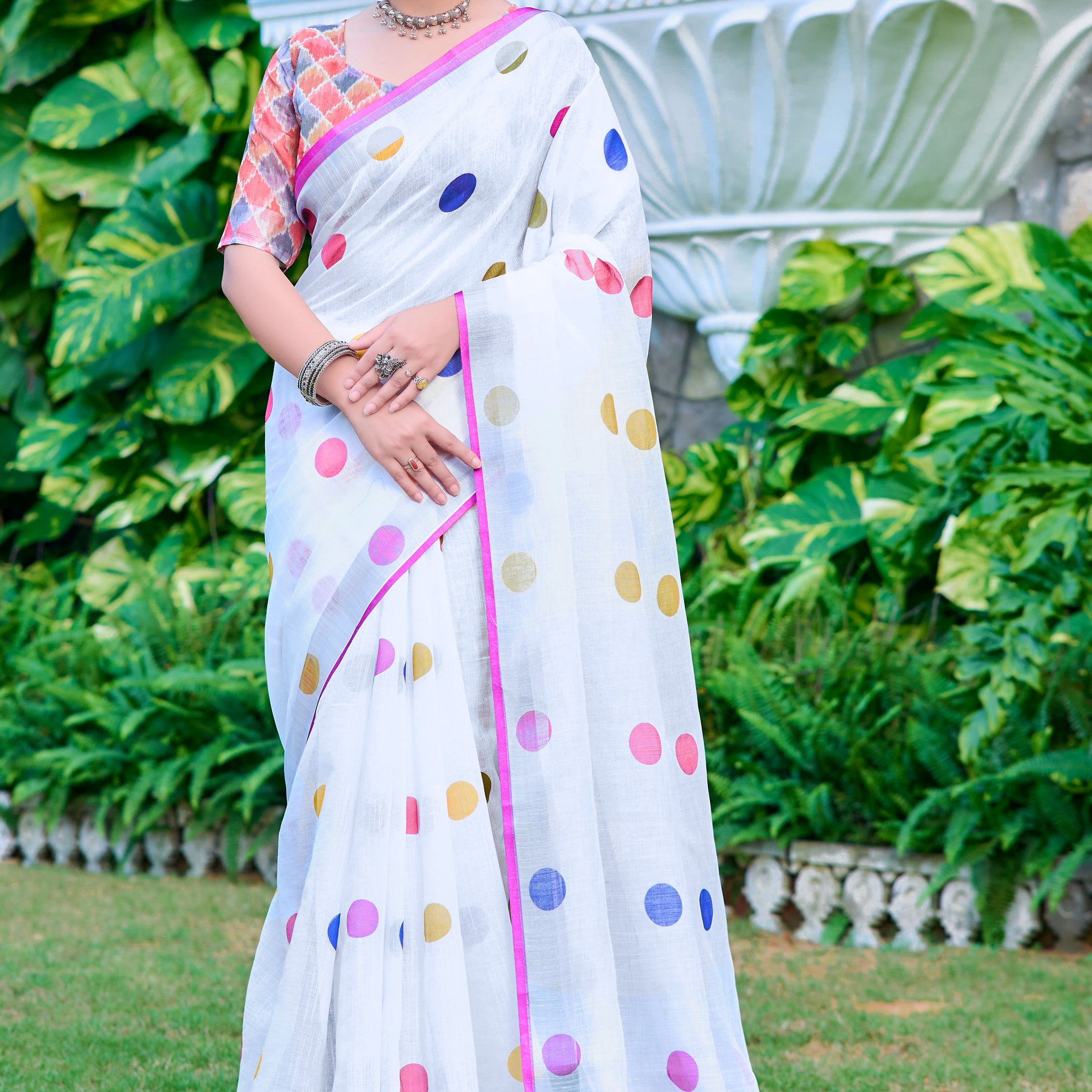White And Pink Linen Cotton Saree