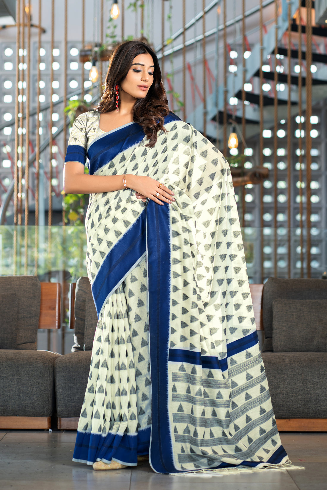 Ishika Fab Navy Blue Soft Cotton Saree