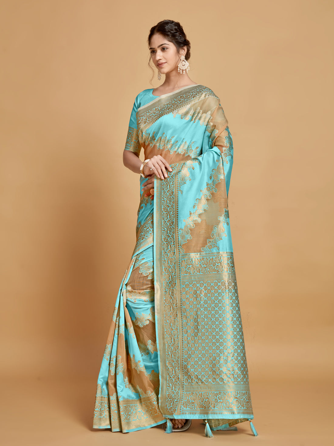 Ishika Fab Sky Blue Linen Saree