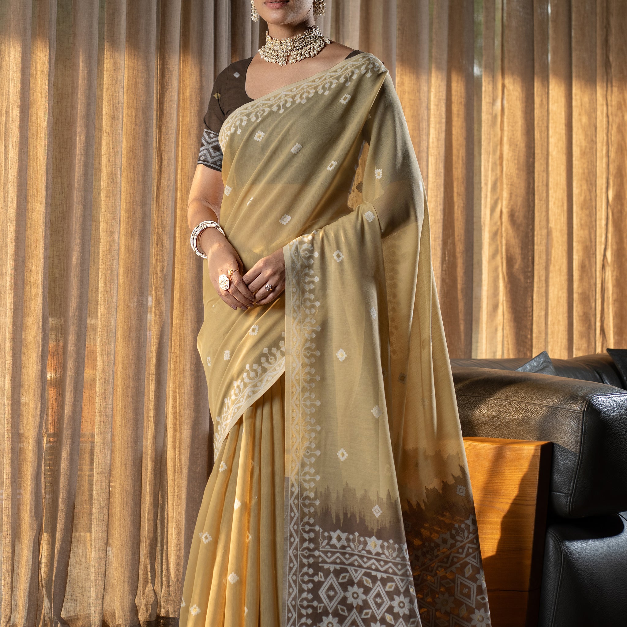 Beige Mulmul Cotton Saree