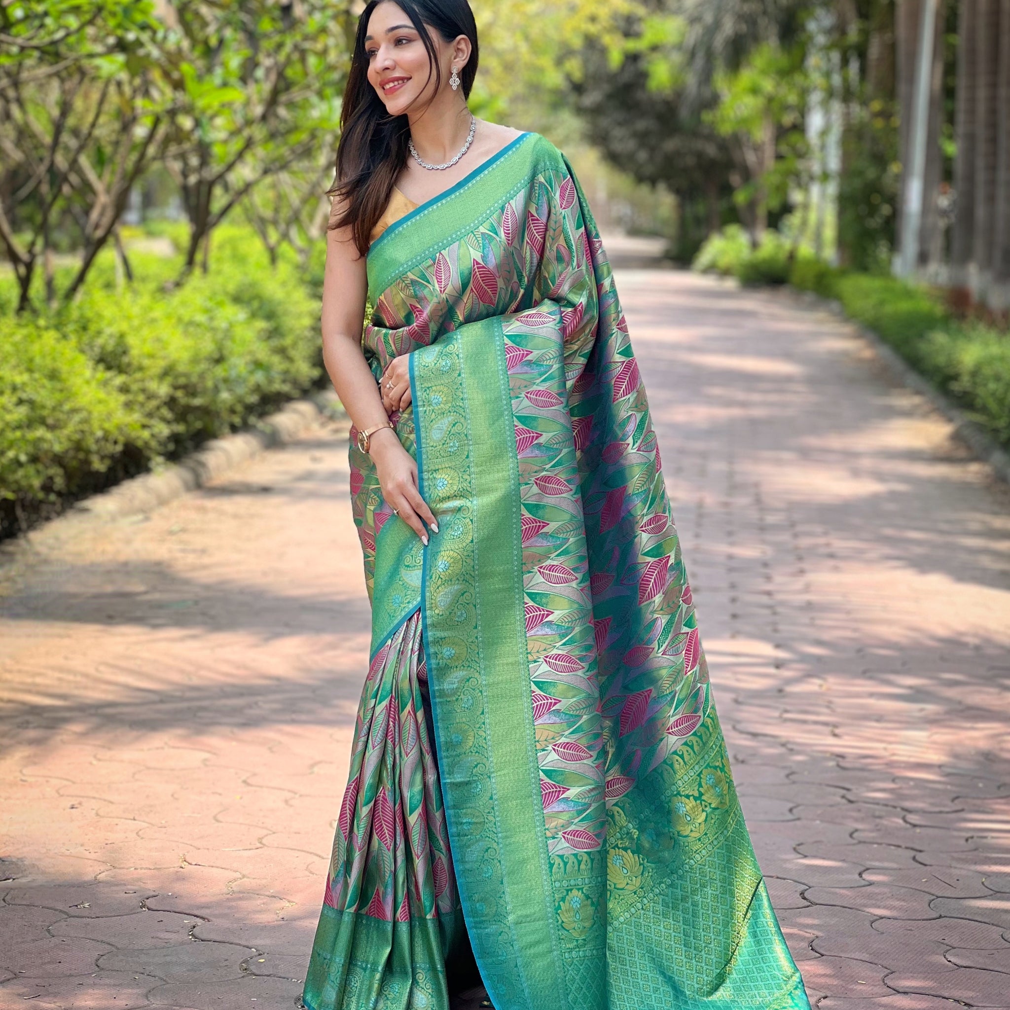 Cyan Green Kanchi Pattu Silk Saree