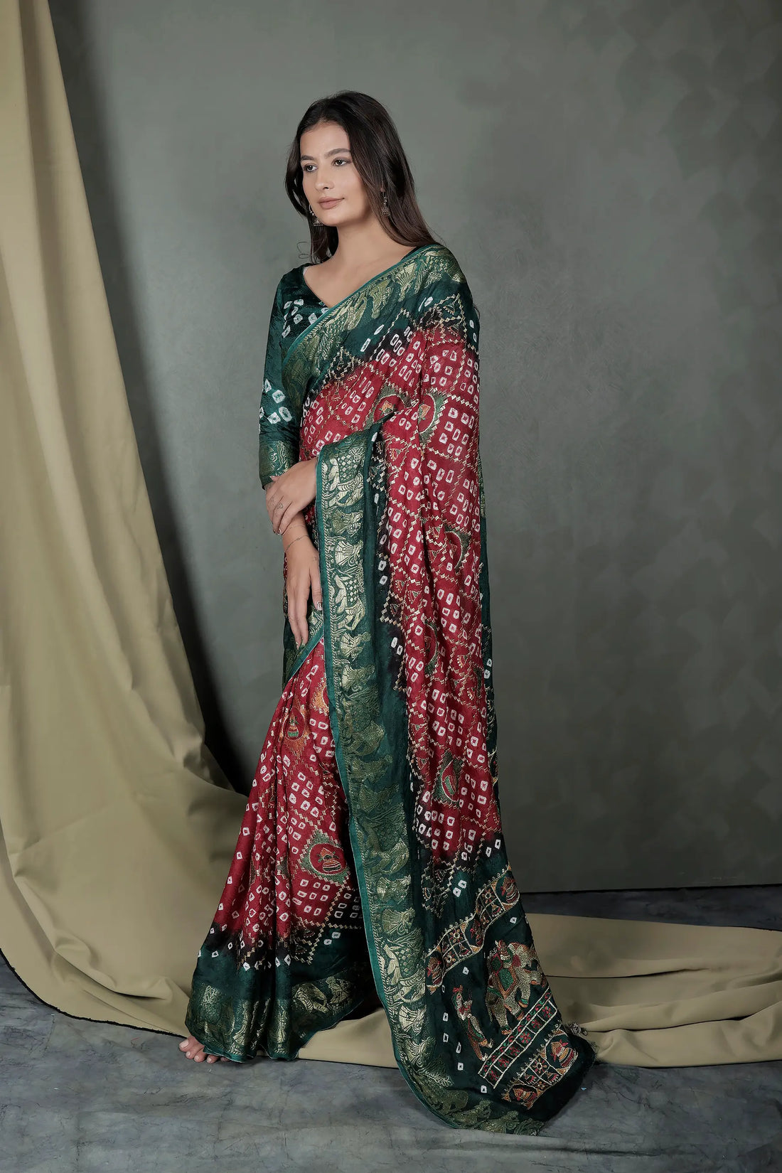 Red Bandhani Art Silk Saree