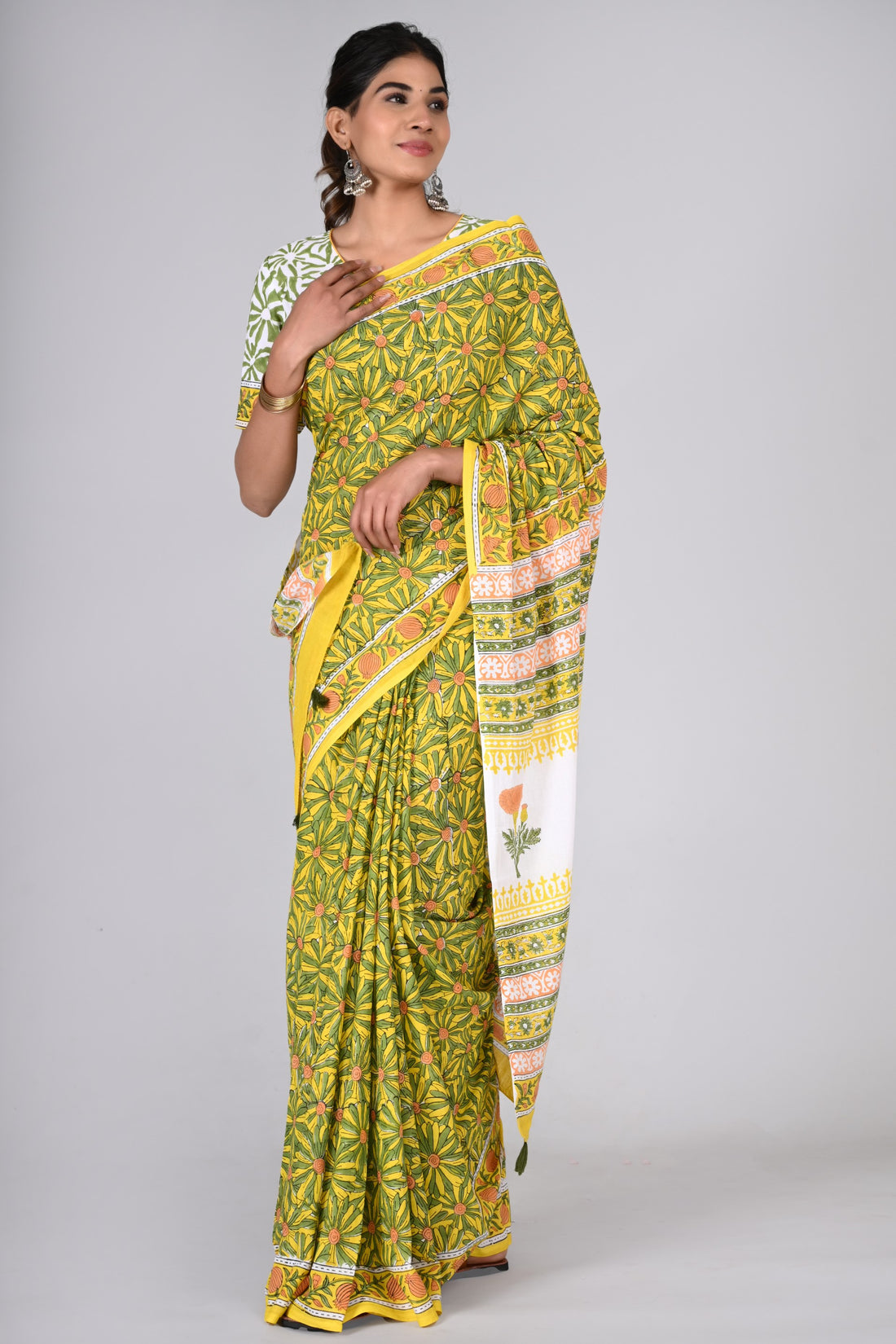 Multicolor Cotton Mulmul Saree