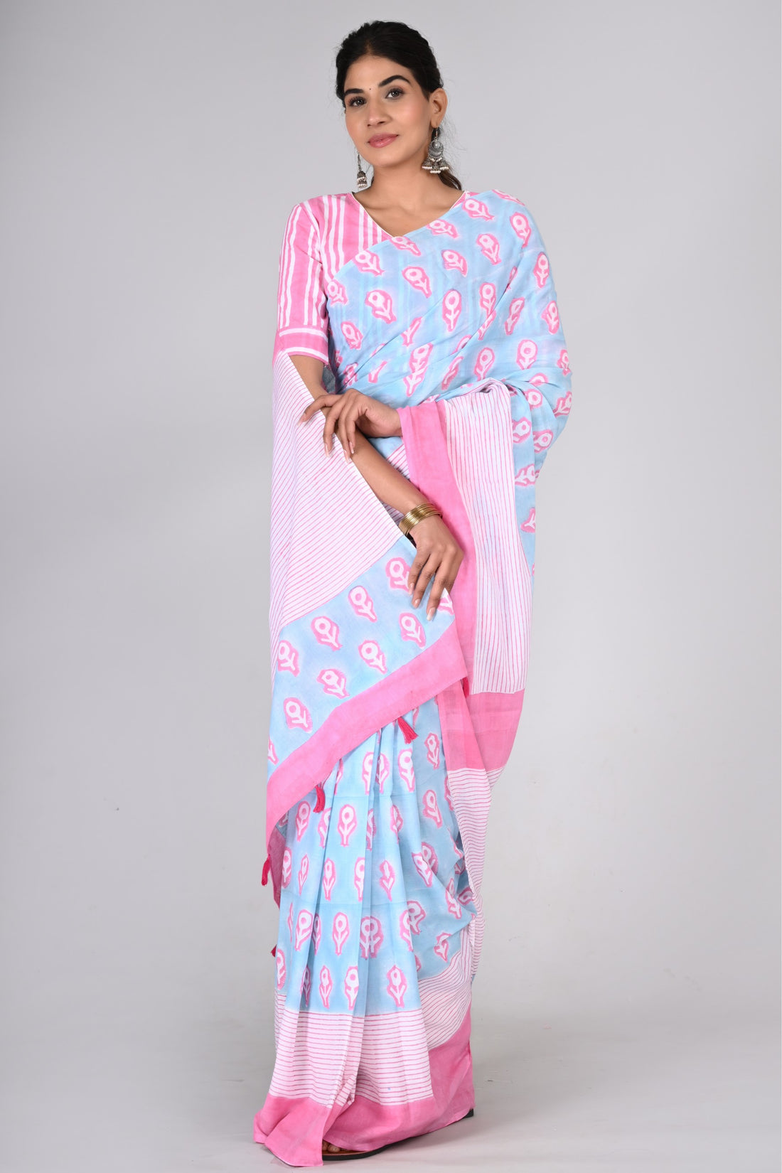 Multicolor Cotton Mulmul Saree