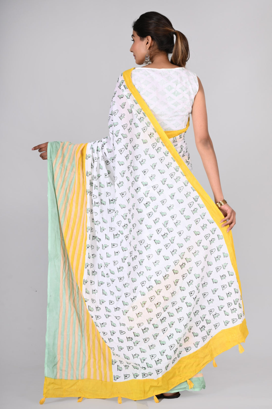 Multicolor Cotton Mulmul Saree