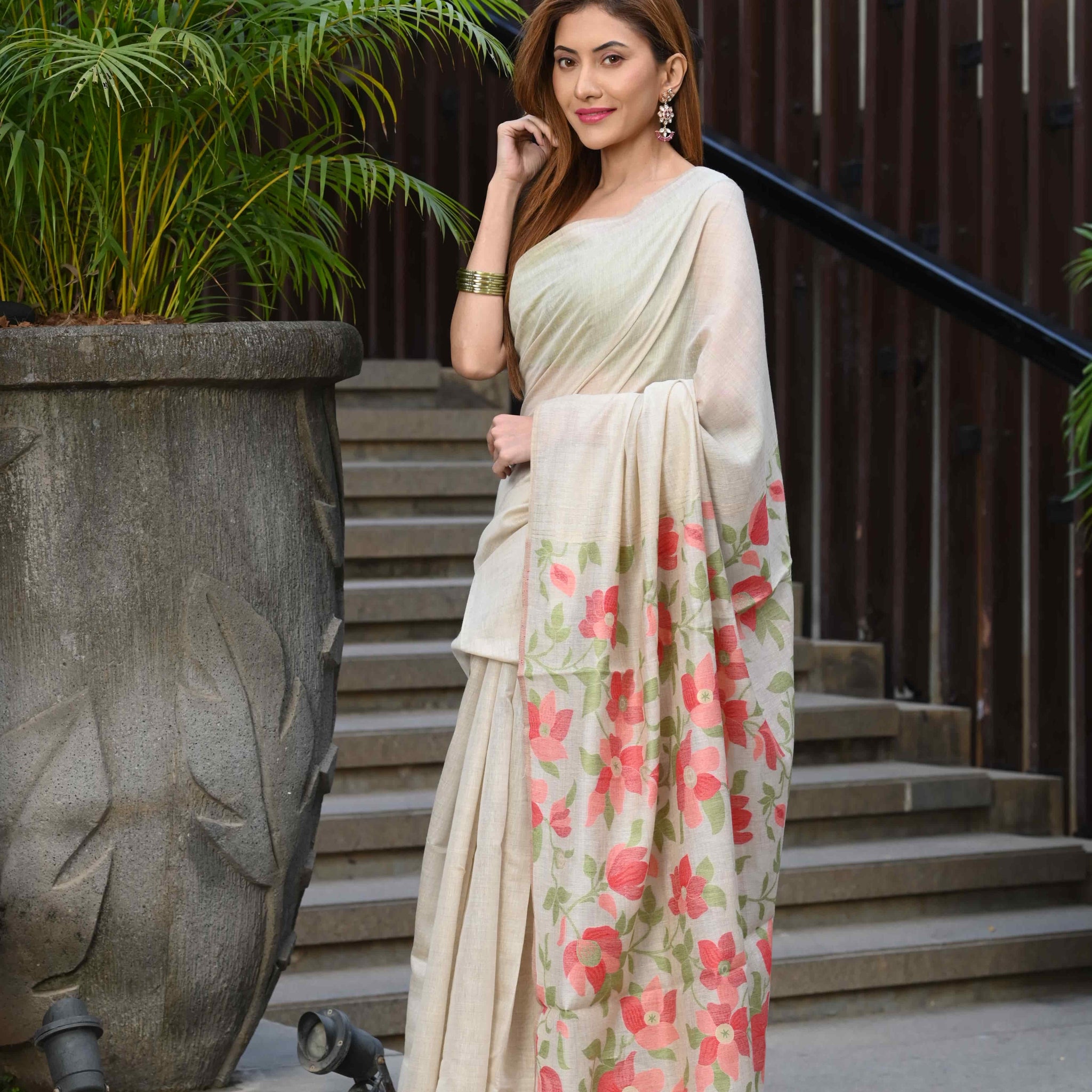 Off White Mulmul Cotton Saree