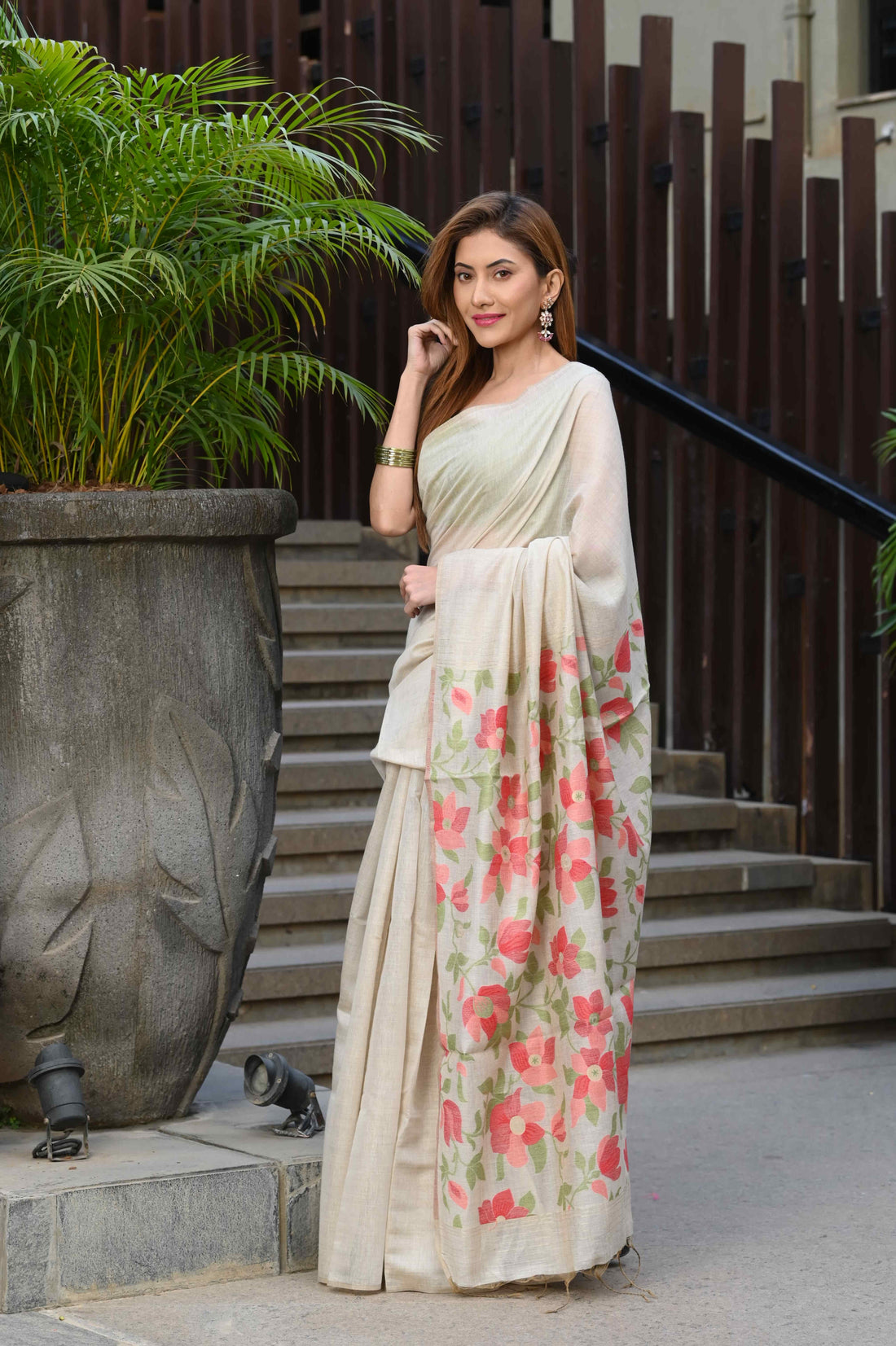 Off White Mulmul Cotton Saree