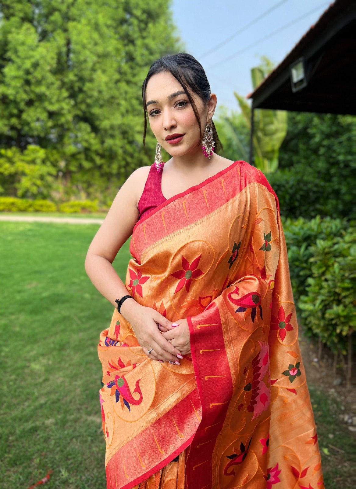 Instagram post by yeola paithani • Jul 15, 2019 at 6:50am UTC | Indian  bridal fashion, Indian beauty saree, Indian wedding photography poses