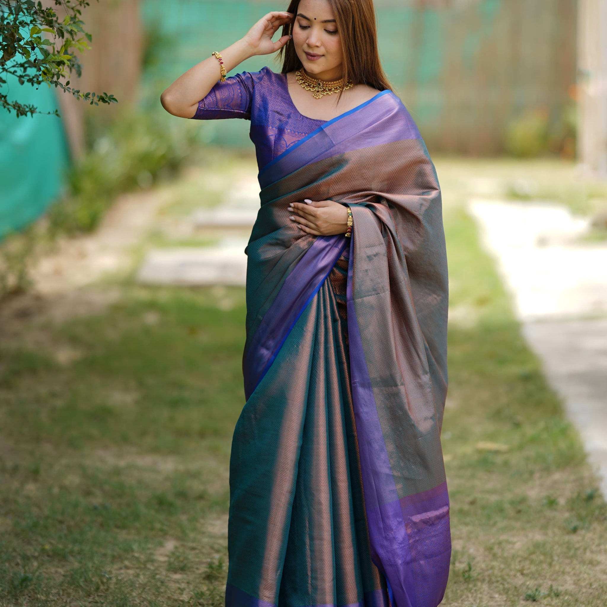 Steel Gray Kubera Pattu Kanjivaram Silk Saree