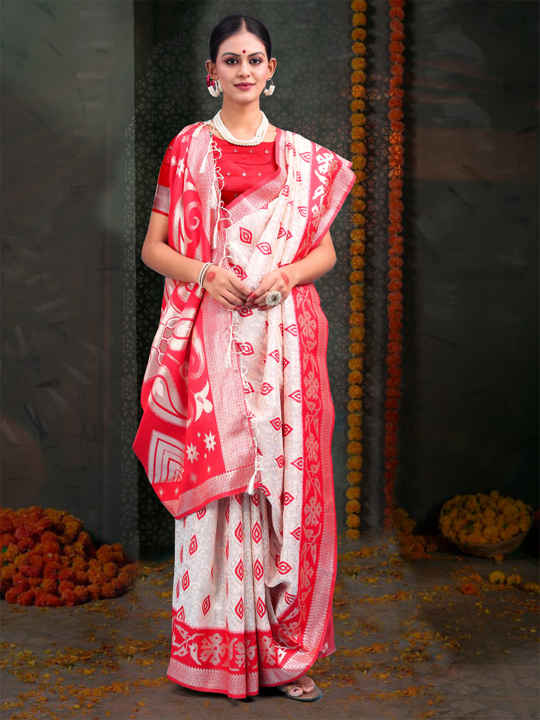 Red & White Linen Cotton Saree