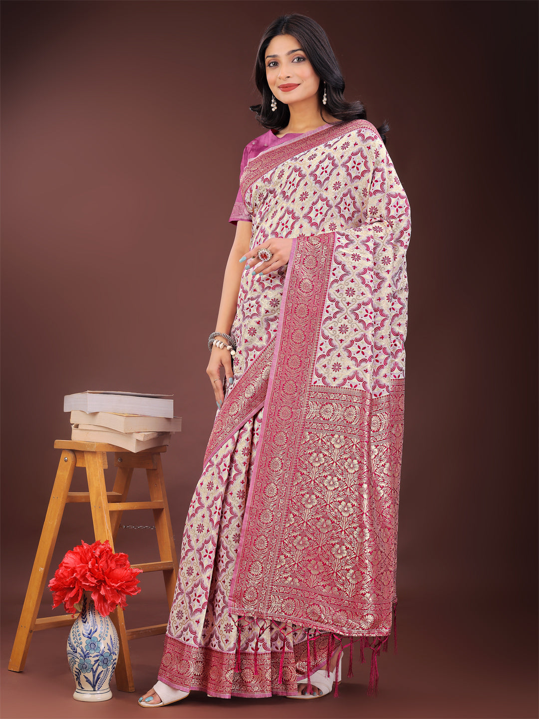 Pink Linen Cotton Saree