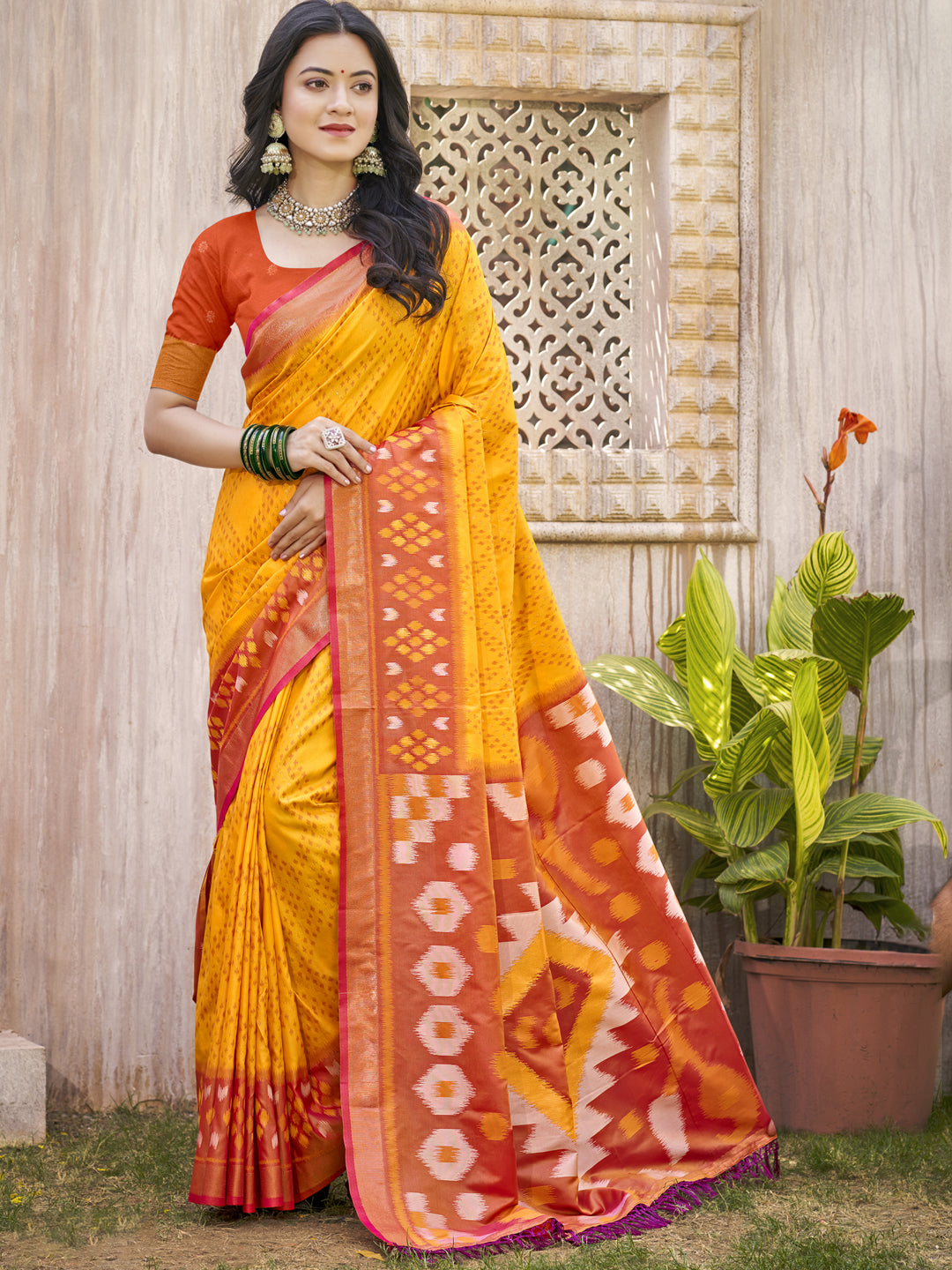 Yellow Pochamapalli Silk Saree