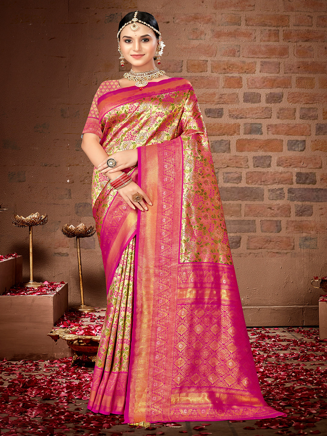 Sangam Beautiful Silk Saree