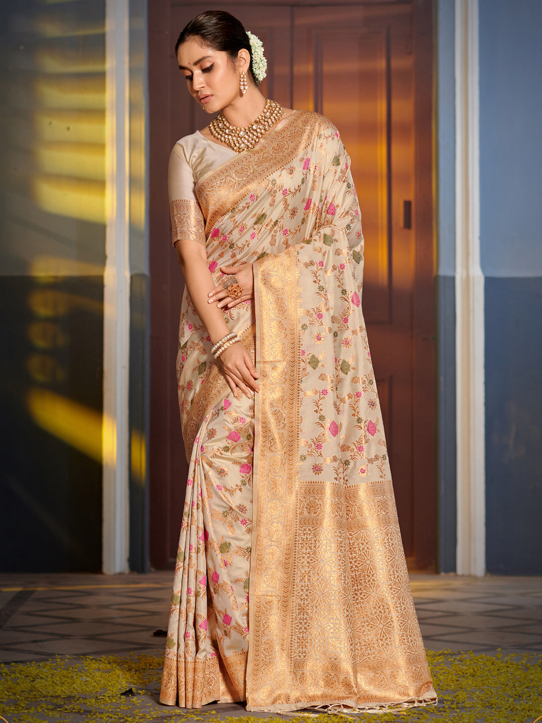 Sangam Cream Banarasi Soft Silk Saree