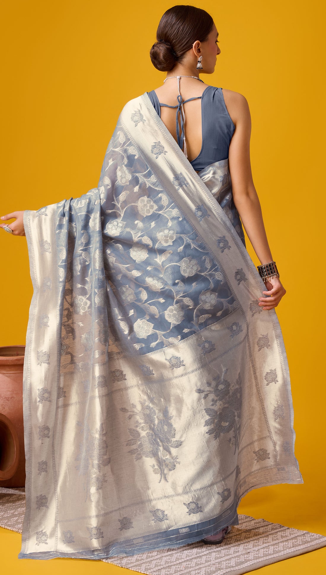 Sangam Gray Cotton Saree